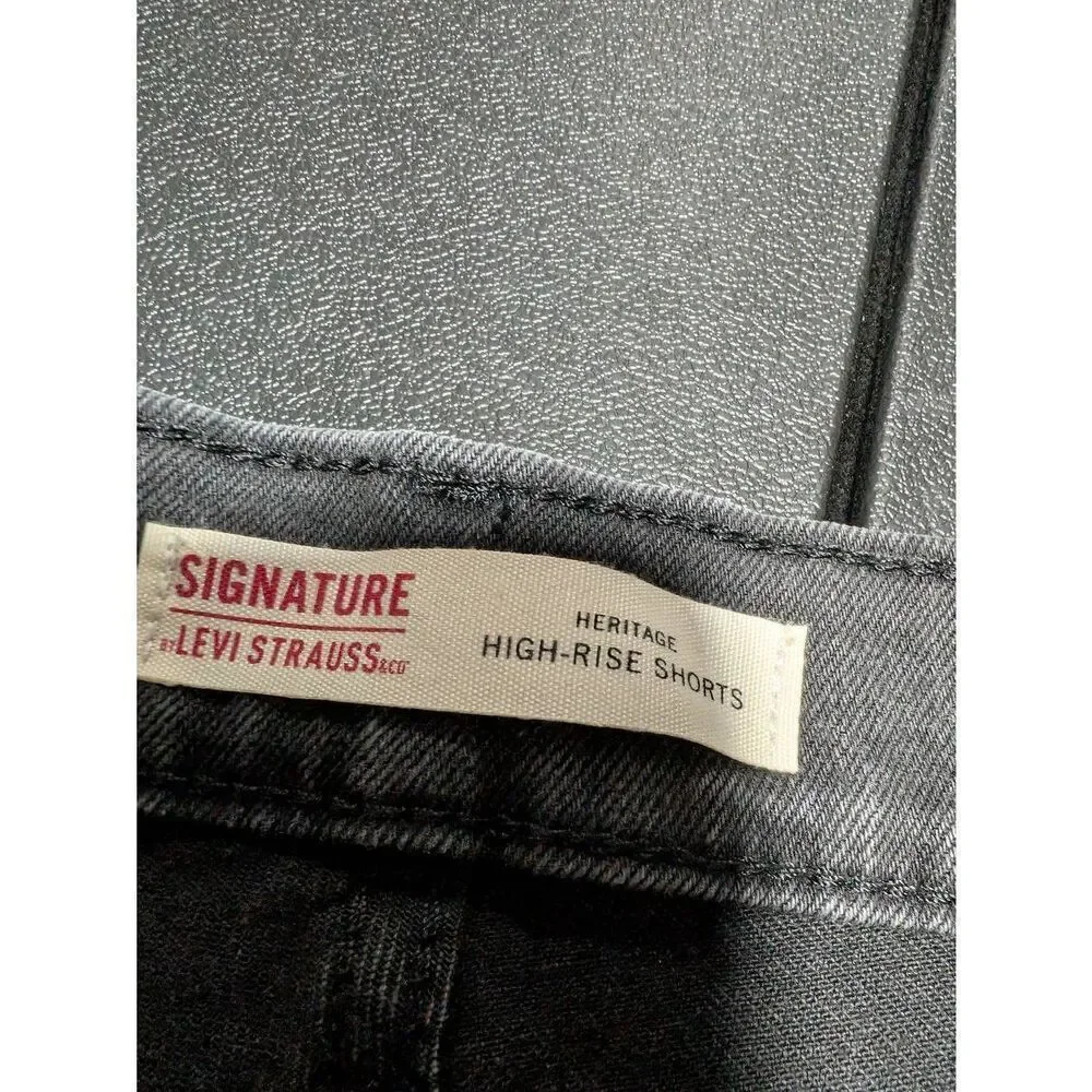 Signature by Levi Strauss & Co.Heritage High-Rise Shorts Raw Edge Black Women's